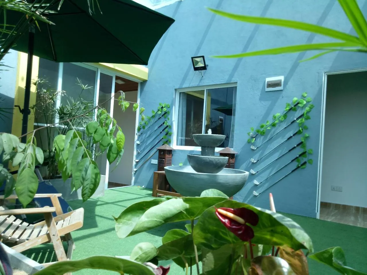 This Is It Airport Hotel And Restaurant Negombo