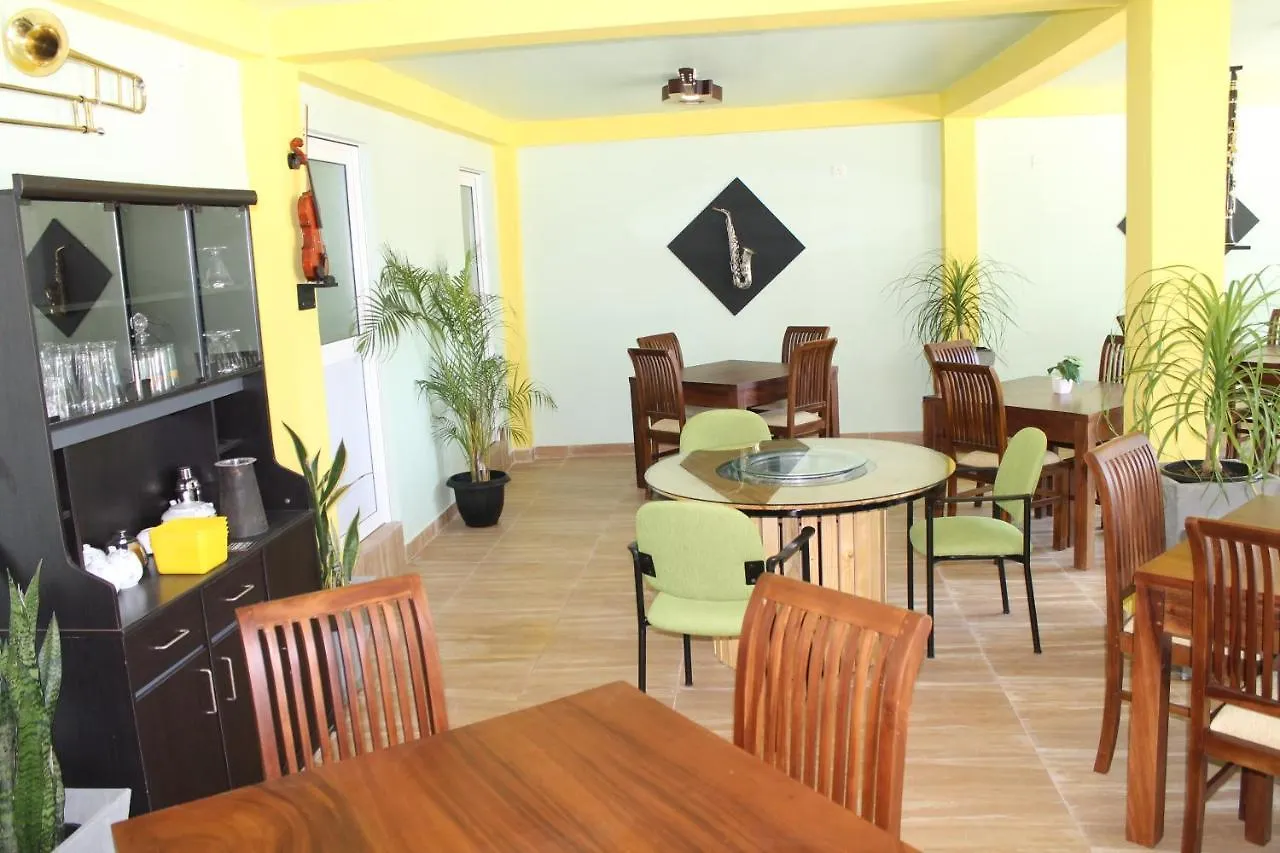 This Is It Airport Hotel And Restaurant Negombo
