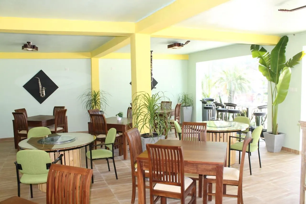 This Is It Airport Hotel And Restaurant Negombo 2*,  Sri Lanka