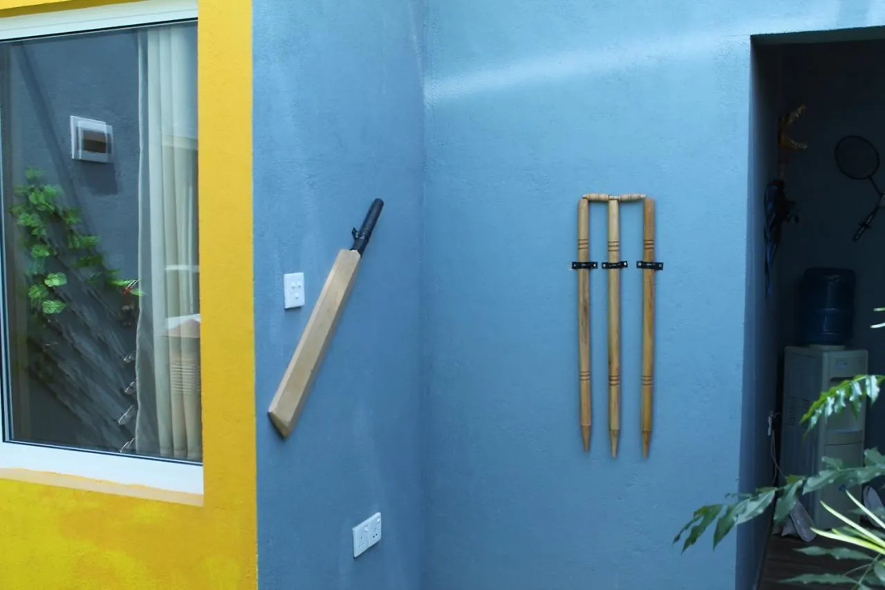 ** Guest house This Is It Airport Hotel And Restaurant Negombo Sri Lanka