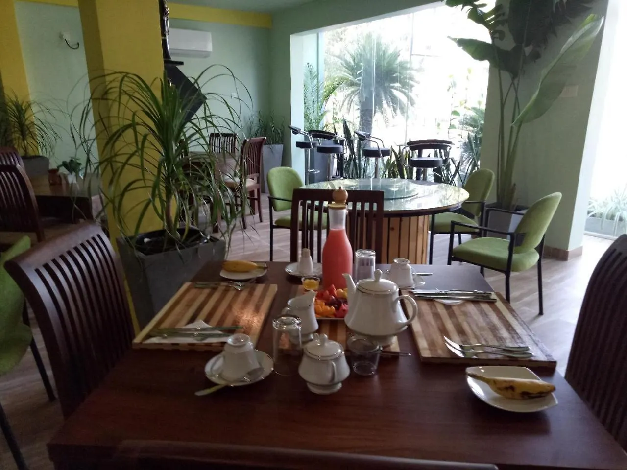 This Is It Airport Hotel And Restaurant Negombo Sri Lanka